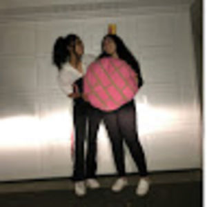 Meet your Posher, Krystel